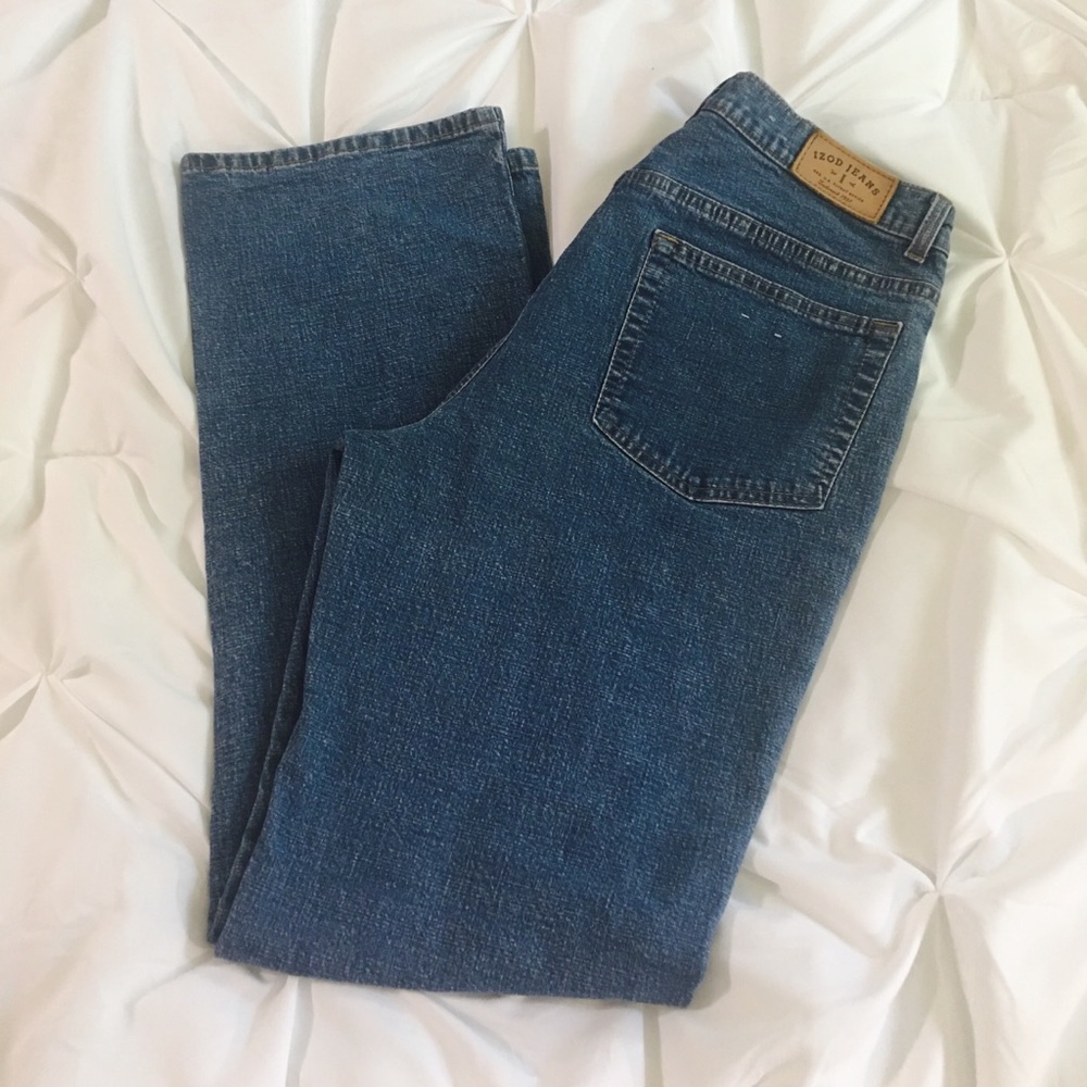 Izod Mid-Rise Relaxed Fit Jeans Size 10